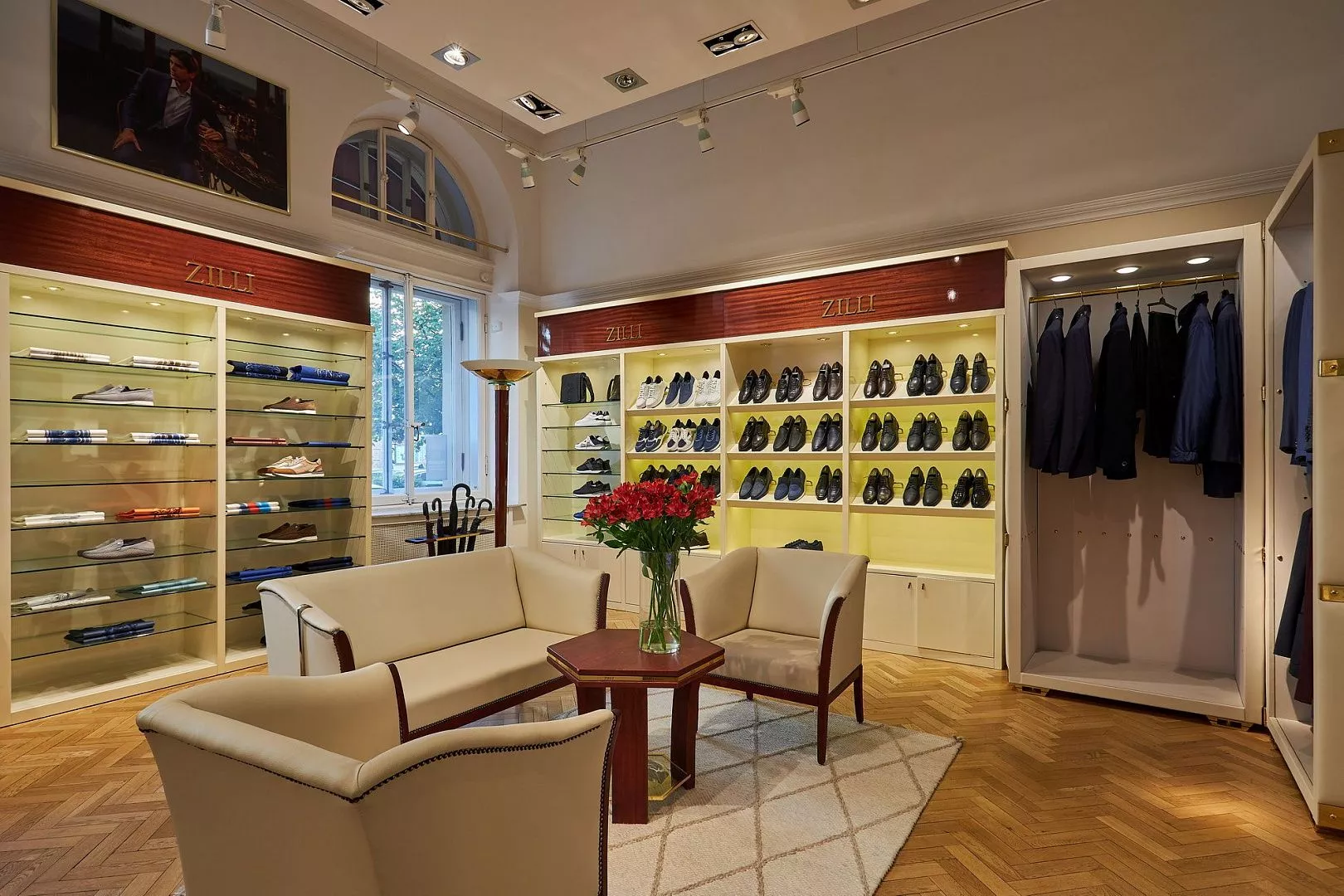 Монобрендовые бутики Zilli, Kiton, Canali, Frette в Санкт-Петербурге |  Бронка Групп